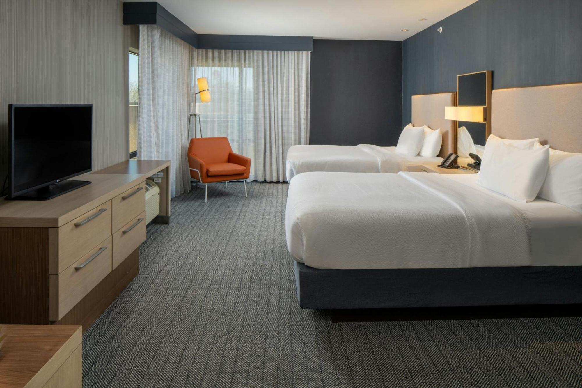 Courtyard By Marriott Jackson Airport/Pearl Hotel Buitenkant foto